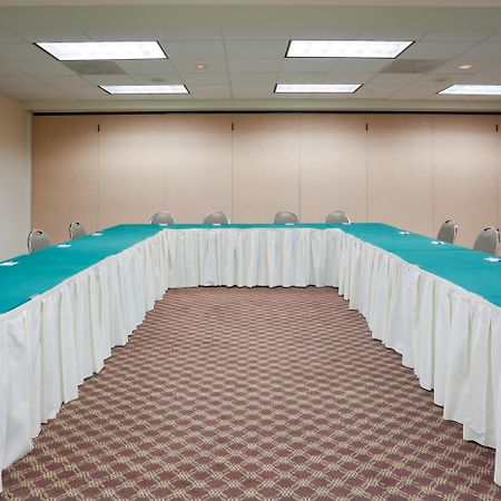 Holiday Inn Express & Suites Tracy By Ihg Eksteriør billede
