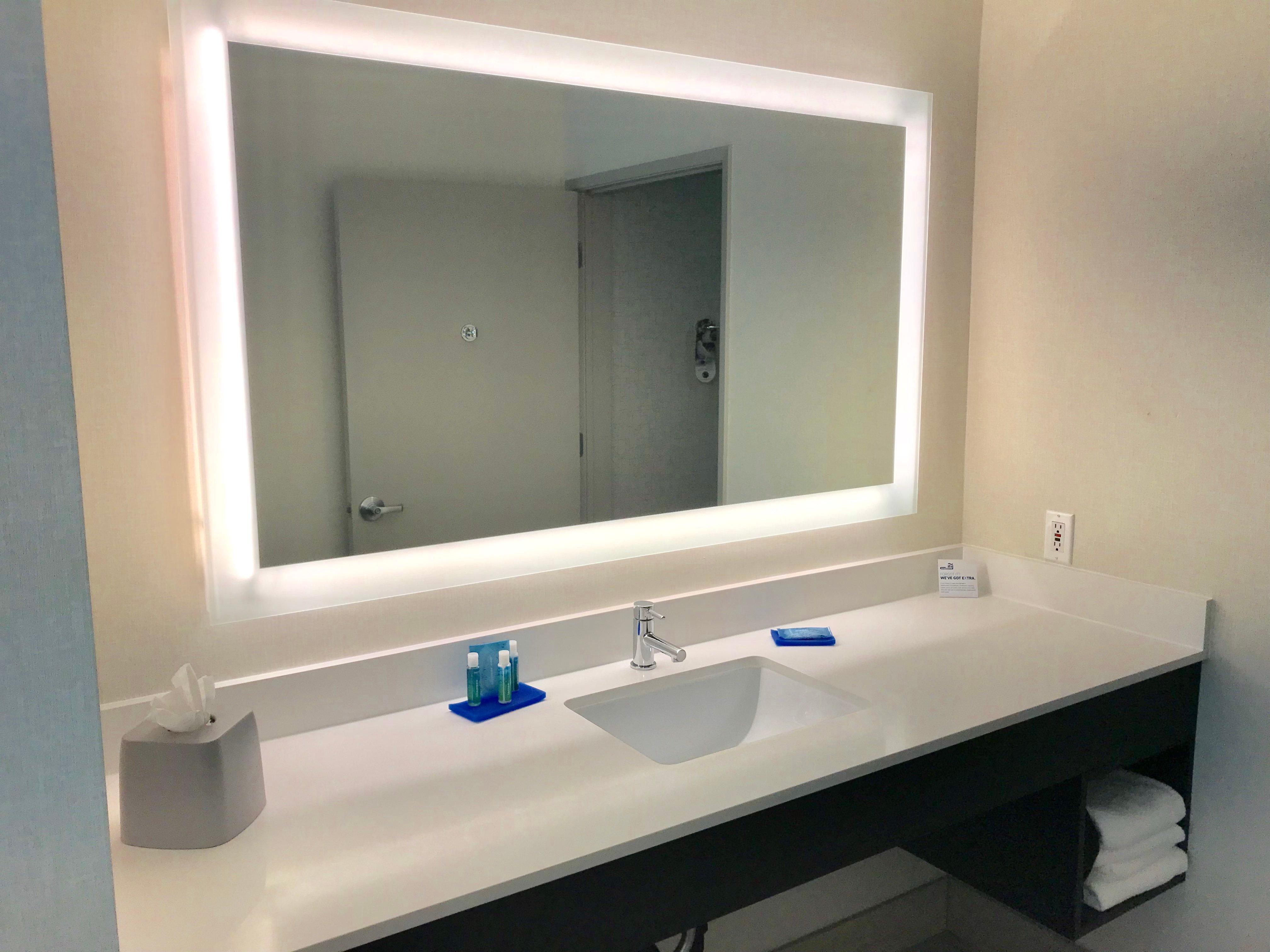 Holiday Inn Express & Suites Tracy By Ihg Eksteriør billede