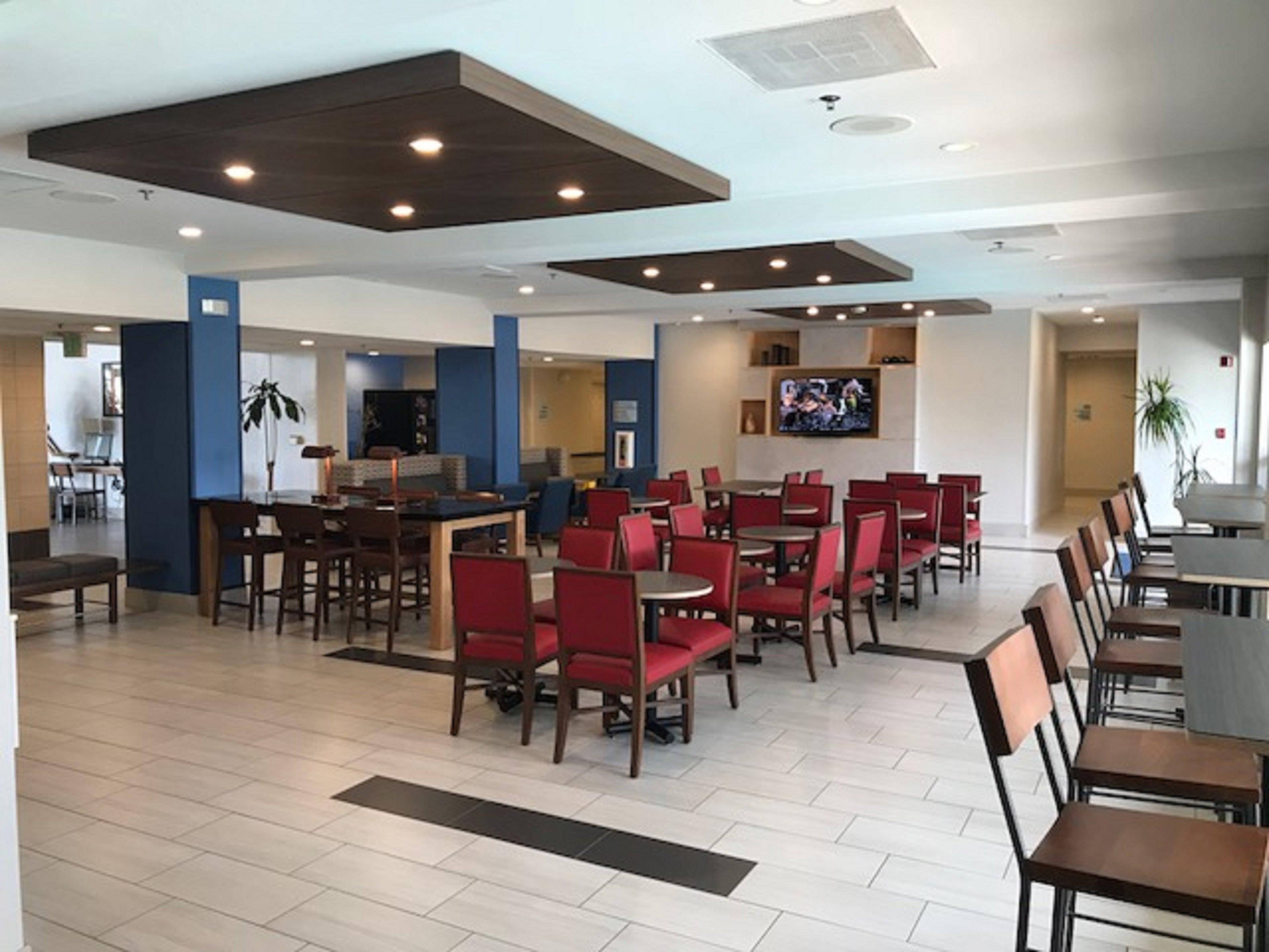 Holiday Inn Express & Suites Tracy By Ihg Eksteriør billede