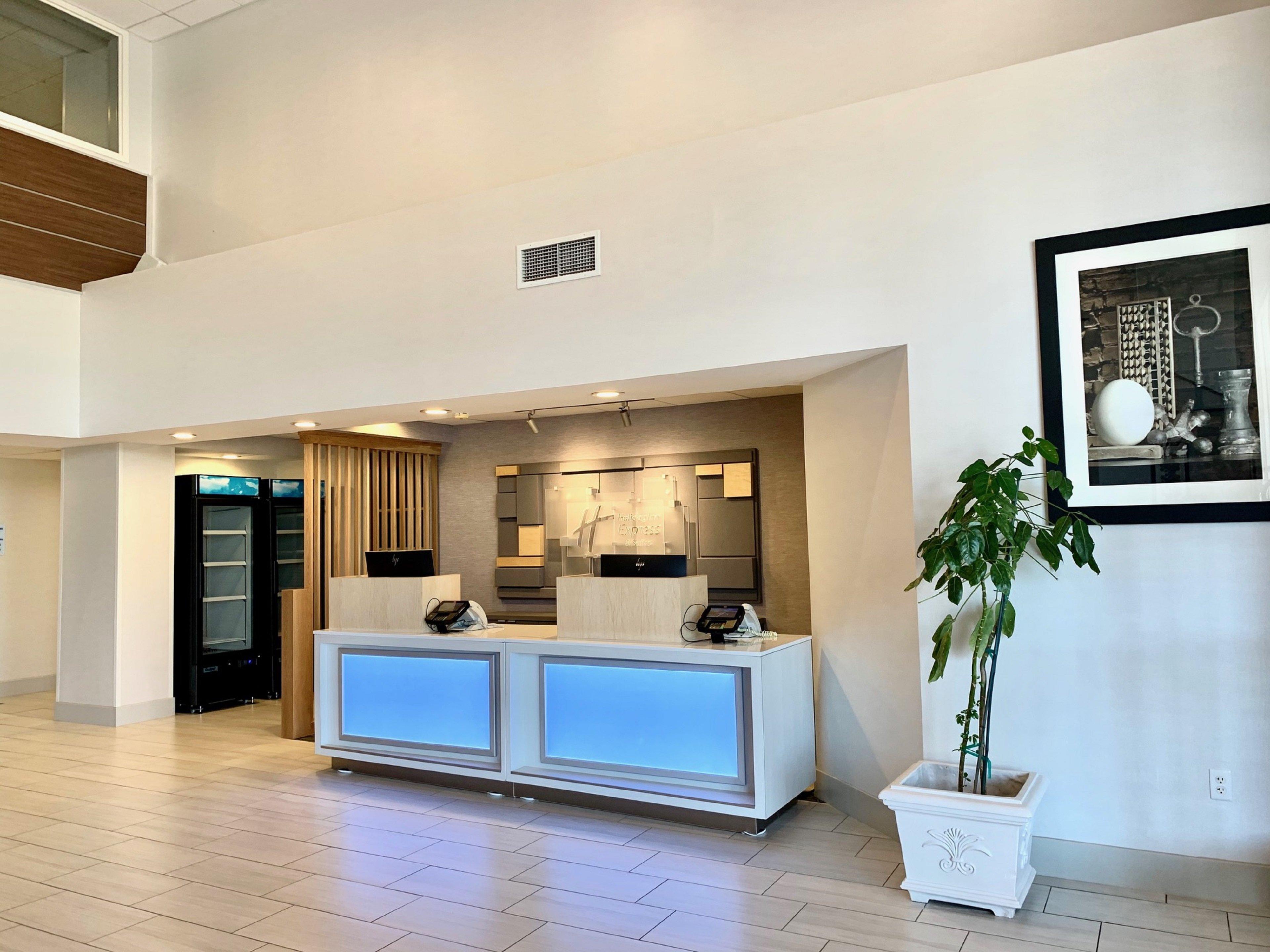 Holiday Inn Express & Suites Tracy By Ihg Eksteriør billede