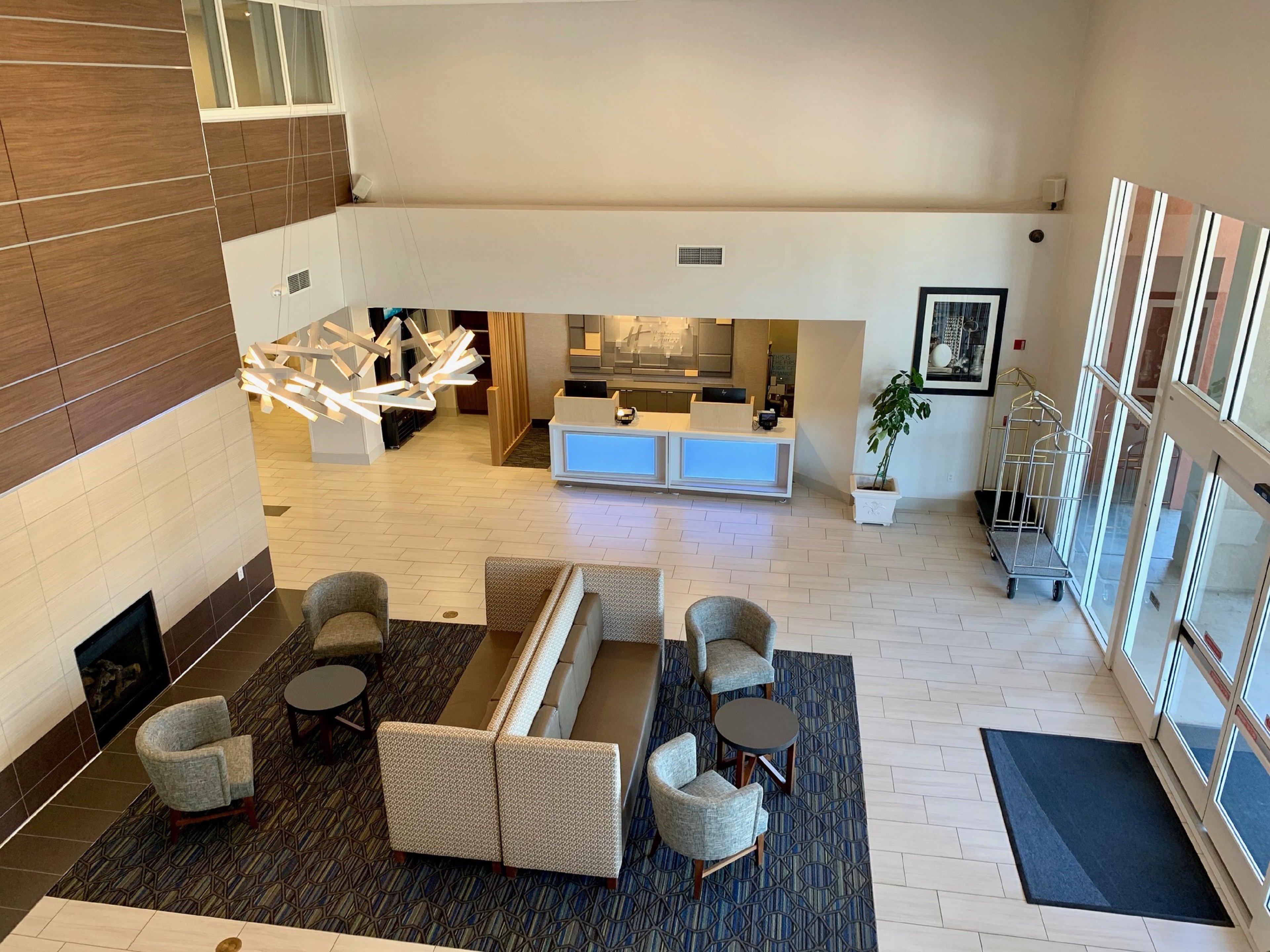 Holiday Inn Express & Suites Tracy By Ihg Eksteriør billede