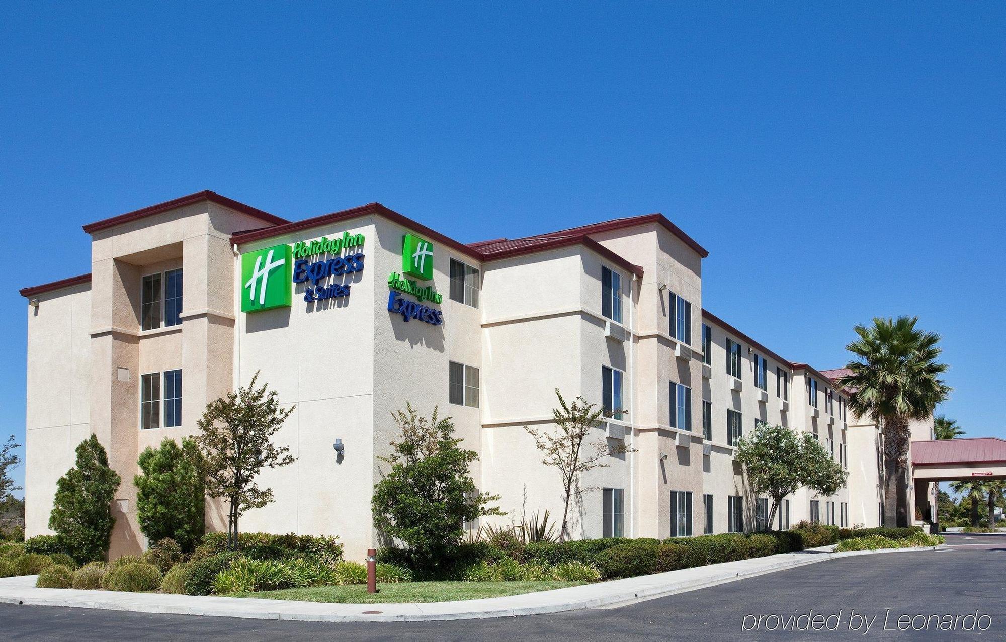 Holiday Inn Express & Suites Tracy By Ihg Eksteriør billede