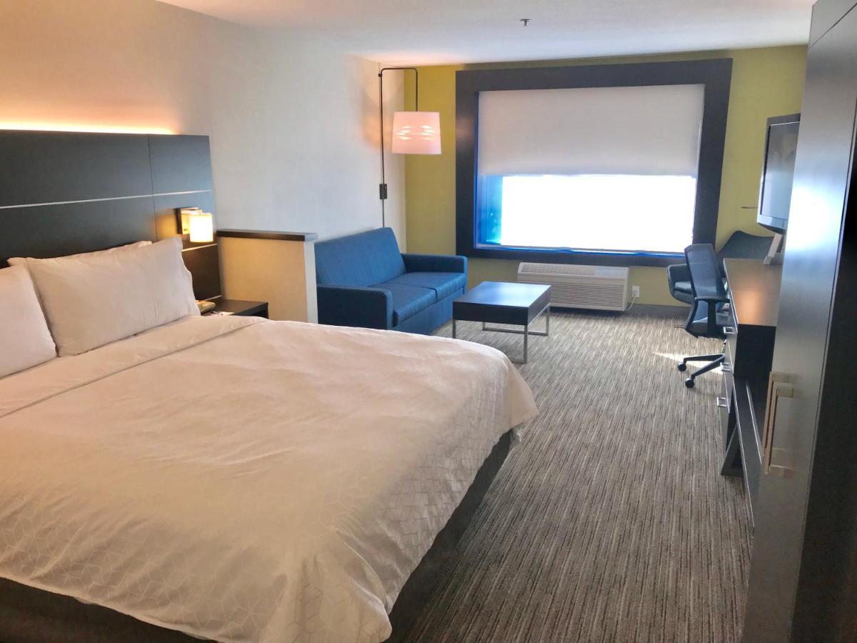 Holiday Inn Express & Suites Tracy By Ihg Eksteriør billede